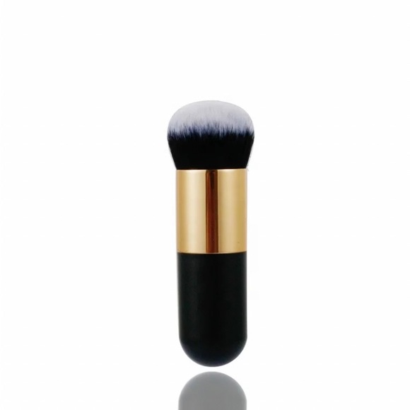 3 Brushes For Your Make Up. Brush For Foundations Or Power Greater Coverag… - Picture 3 of 13